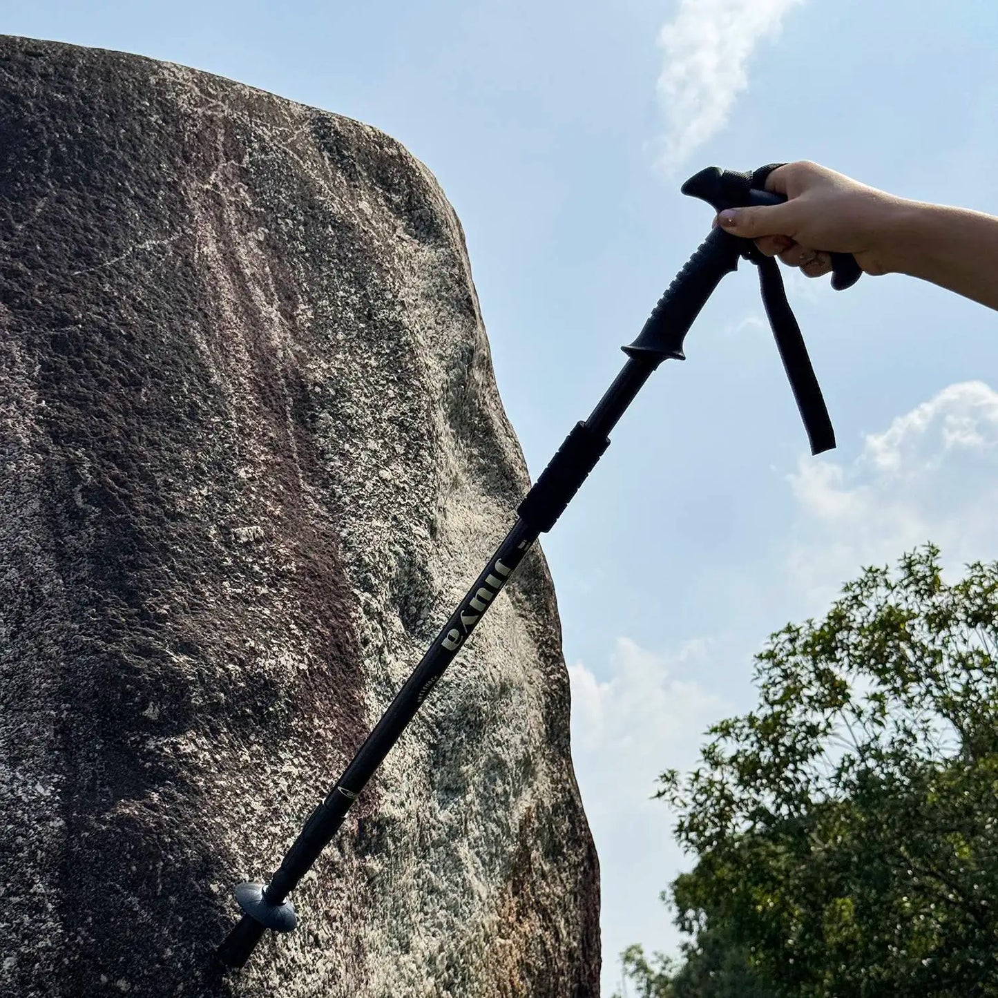 Upgraded Shock-Absorbing Trekking Poles – Aluminum Telescopic Walking Sticks