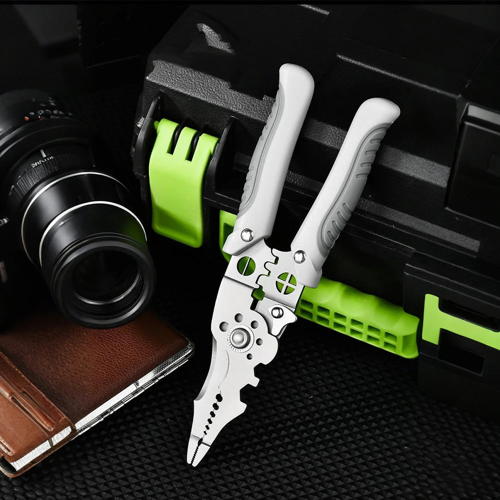Alicates multiherramienta 6 en 1 SurvivalPro — Imprescindible para el día a día