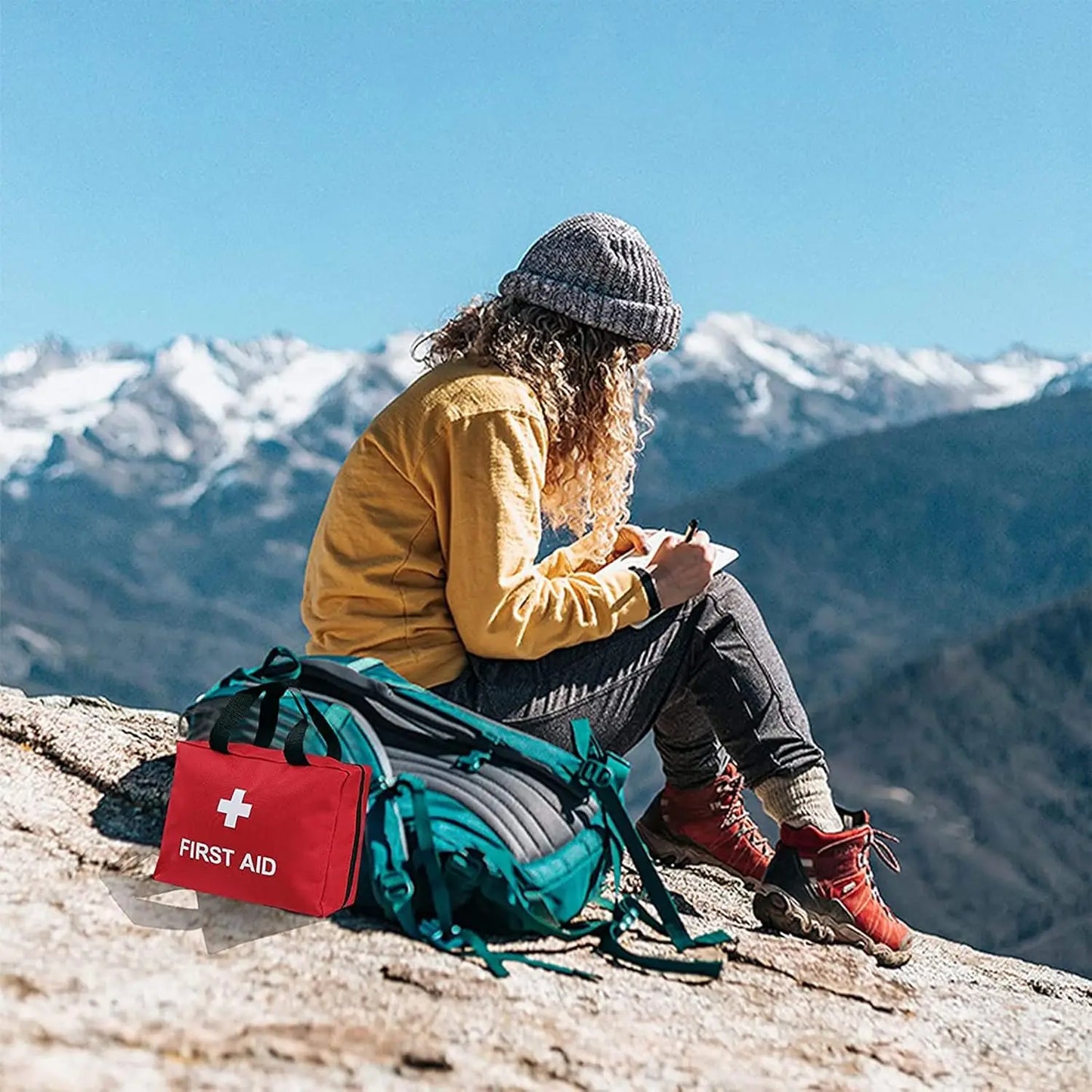 260-Piece Deluxe First Aid Kit – Essential Emergency Supplies for Home, Outdoor Adventure & Camping Safety