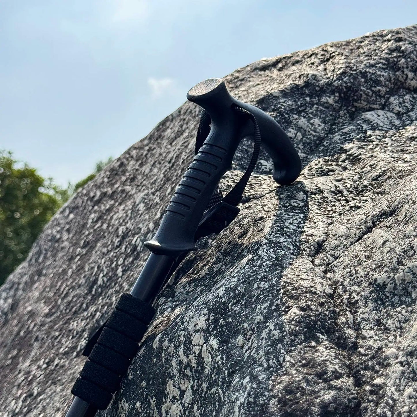 Upgraded Shock-Absorbing Trekking Poles – Aluminum Telescopic Walking Sticks